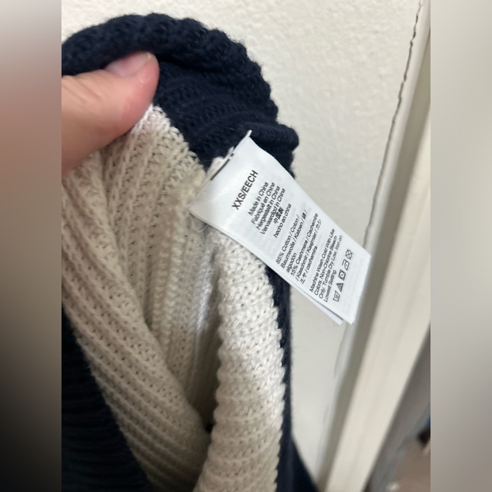 COPY - J CREW Cotton-Cashmere Fisherman Crewneck Sweater in Striped NWOT. - Picture 4 of 9